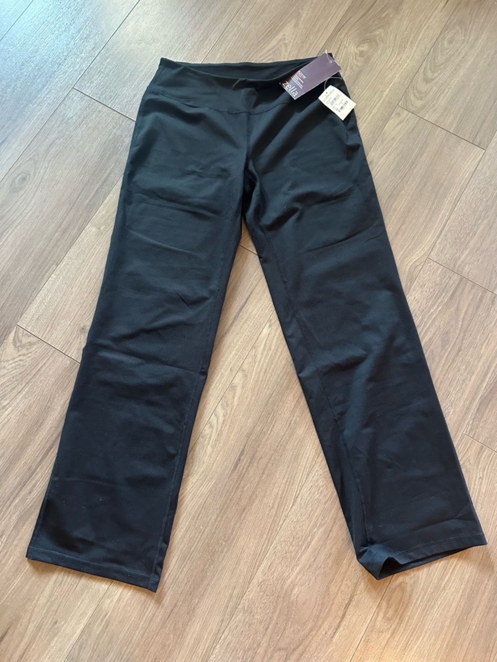 NWT Zella Flex Fit Balance pants. Size 10